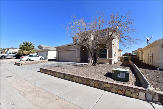 Building Photo - 7153 Falling Leaf Cir Rental