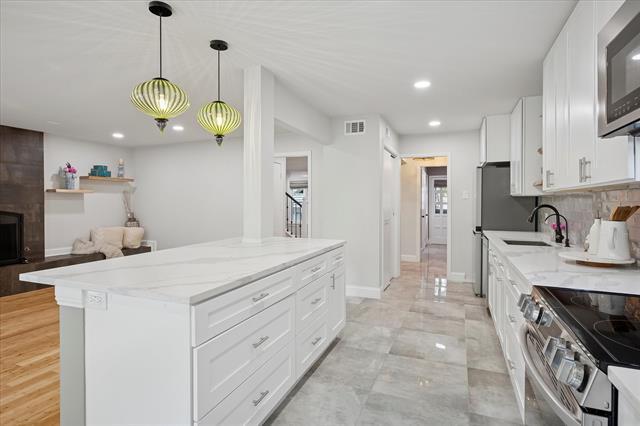 Photo - 6935 Helsem Way Unidad 121, Lane A