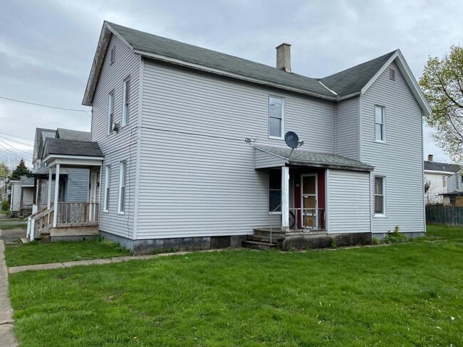 Photo - 1207 Schuyler St