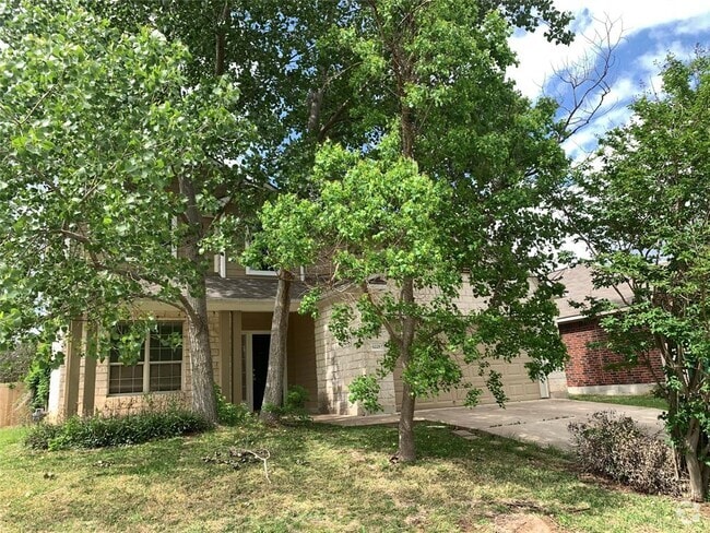Building Photo - 1221 Mathias St Rental