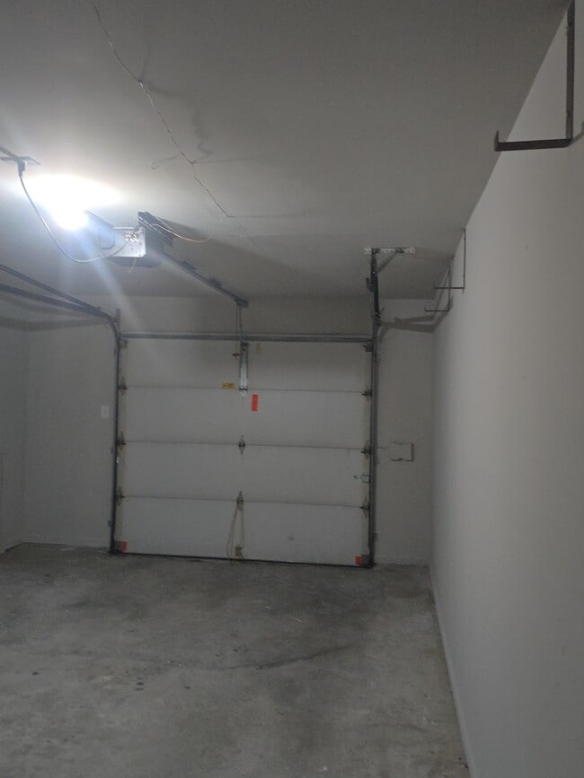 Photo - 211 10th Ave