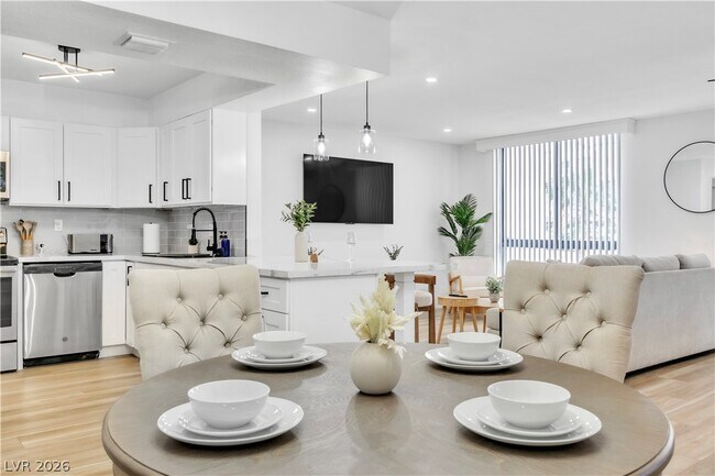 3930 University Center Dr Unit 101