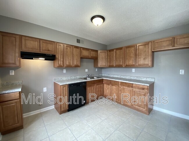 Photo - 3821 Jasmine Dr