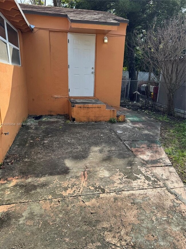 Photo - 1018 N 17th Ct Unidad 2B