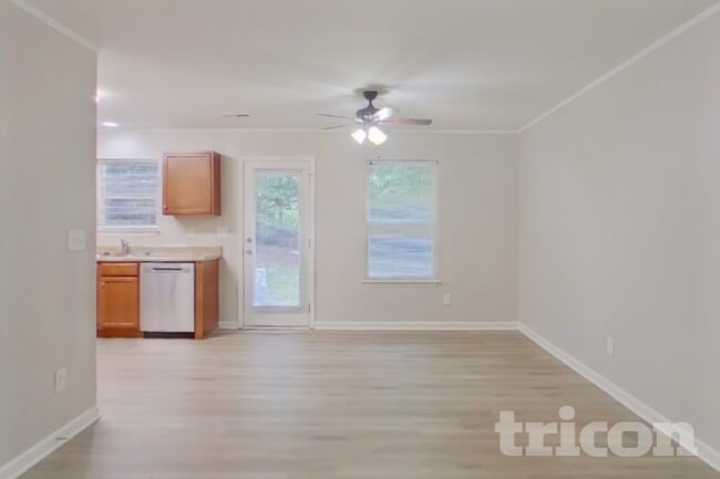 Photo - 6420 Pennacook Dr