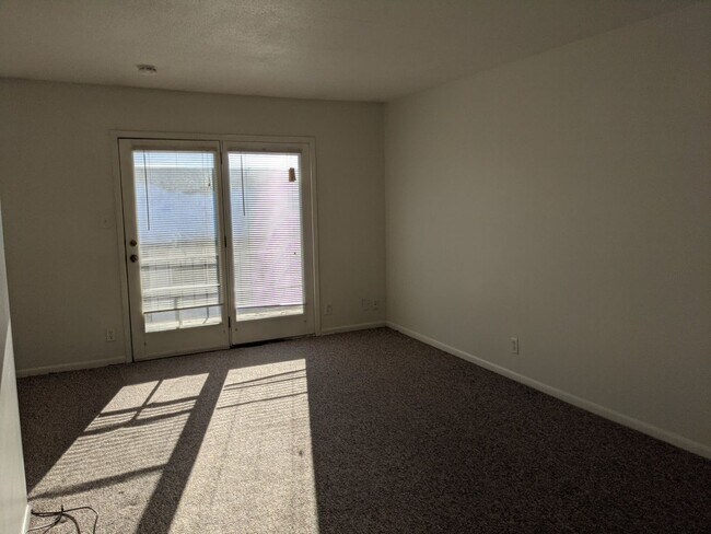 Photo - AVAILABLE FALL 2025!  Wonderful 1 bedroom,...