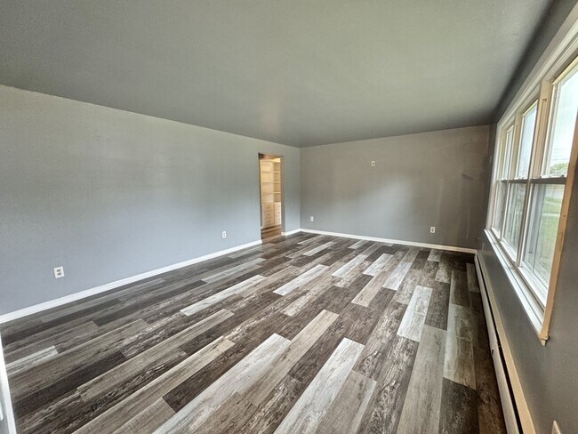 Photo - 1491-1493 Harvey St