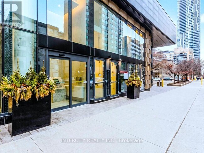 Photo - 319 Jarvis St Unit 2203