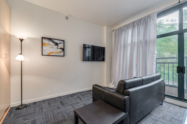 Photo - 22 E Cordova St