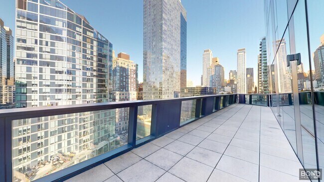 Building Photo - 635 W 59th St Unit 1608 Rental