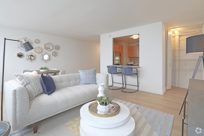 2 BR, 1 BA - Living Room