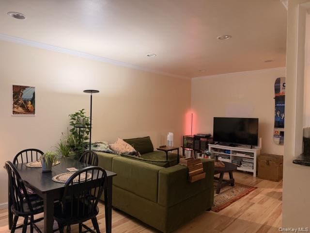 Photo - 425 Shore Rd Unit 3A