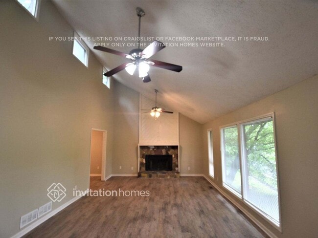 Photo - 2320 Tapanzee Ln