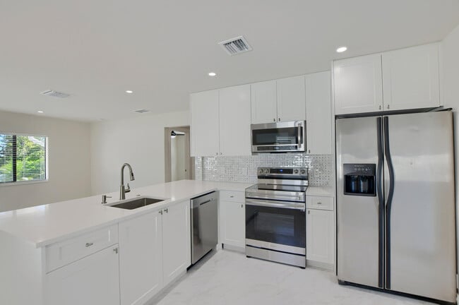 Photo - 2503 Oceanview Ave