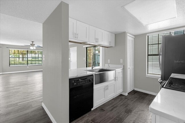 Photo - 2922 W Fox Squirrel Dr Unit B
