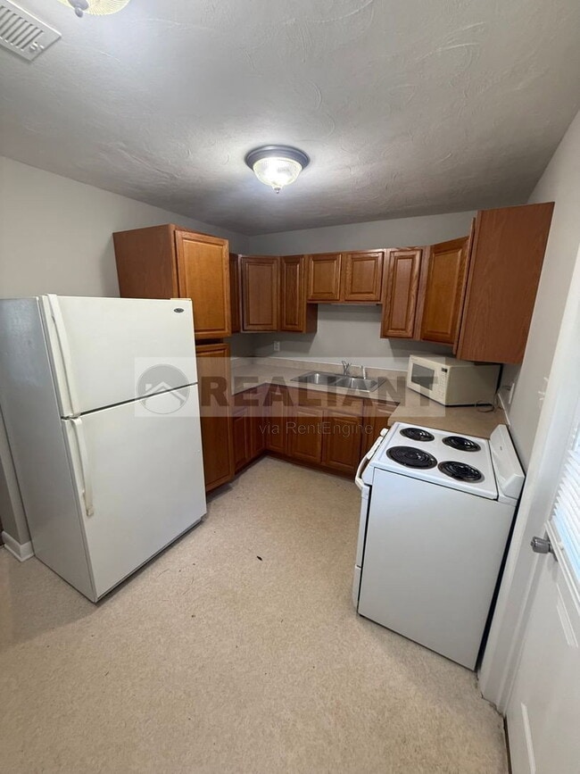 319 Bellevue Ave