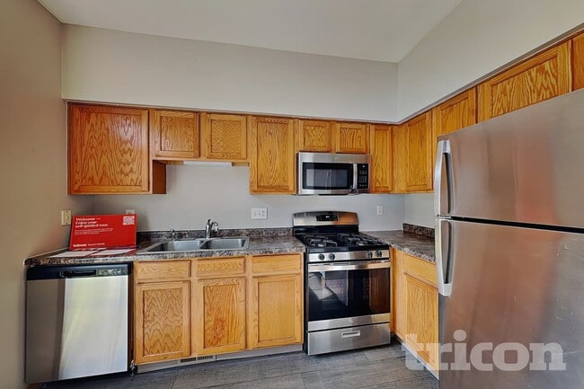 Photo - 719 Bayles Dr