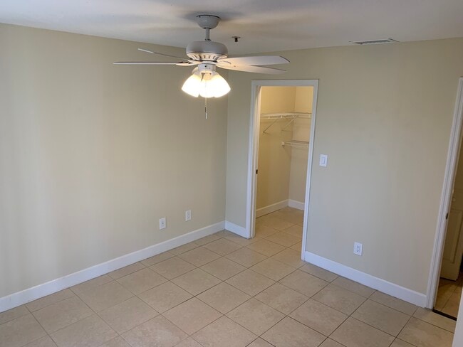 Photo - 4049 Crockers Lake Blvd Unit Vintage Grand at Palmer Ranch