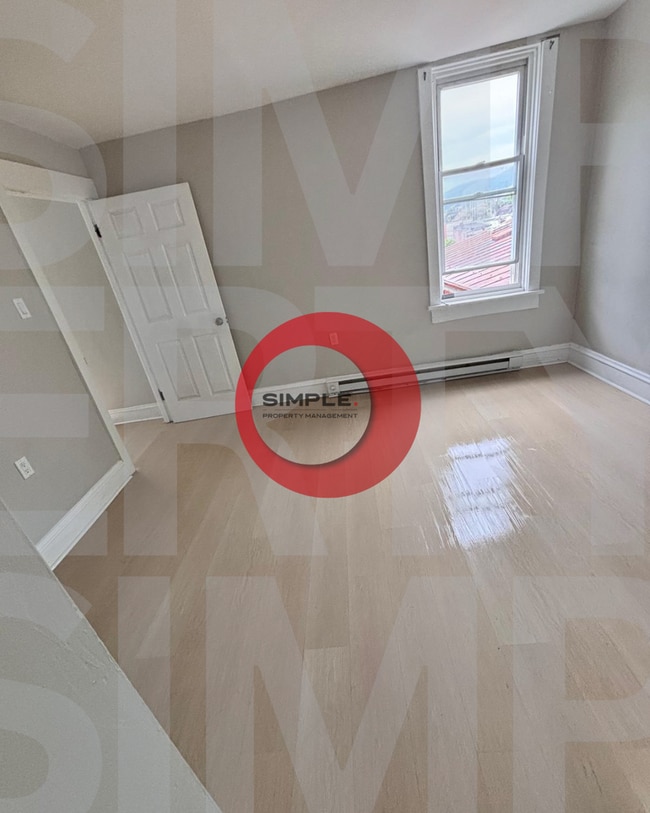 Photo - Multi-family building with huge yard Unit Apartment 3