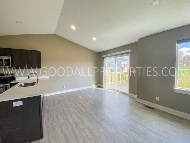 Photo - Must See this 4 Bedroom Walkout Ranch in Desoto