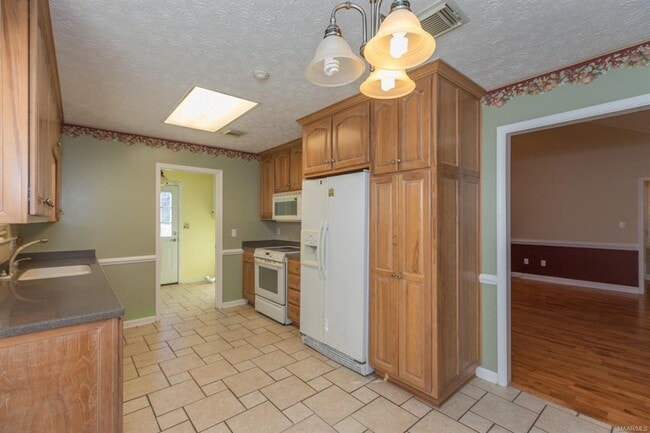 Photo - 6308 Tioga Rd