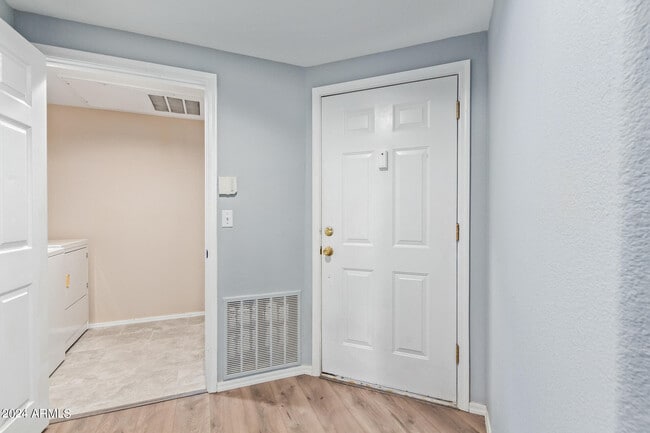 Photo - 10030 W Indian School Rd