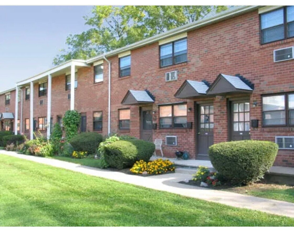 Park Manor Apartments- Quakertown - Park Manor Apartments- Quakertown