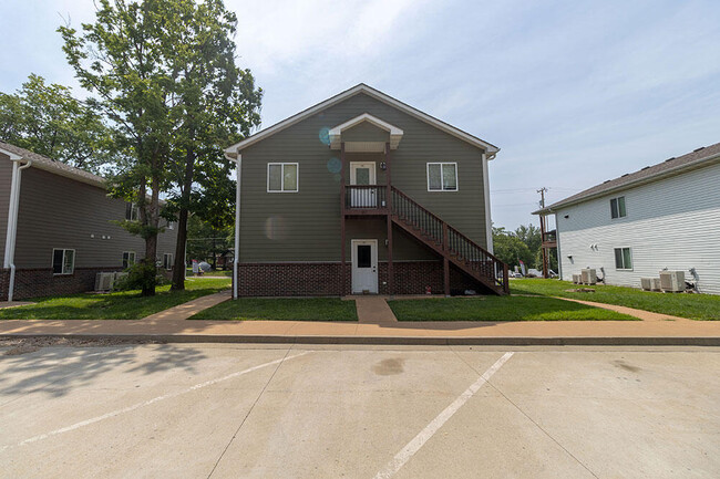 Photo - 1411 Paris Rd Townhome