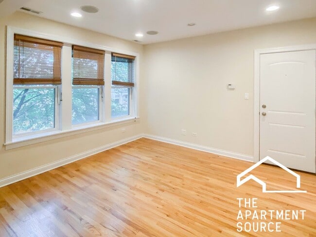 Photo - 1634 W Grace St Unit 2