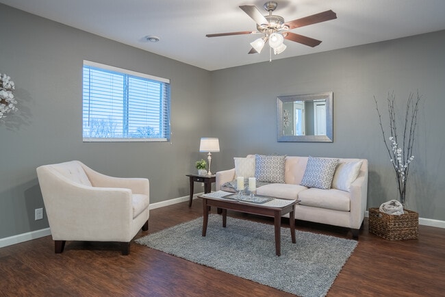 Photo - Creekside Townhomes