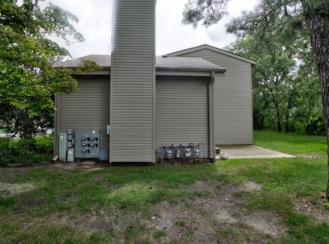 Photo - 26 White Swan Way