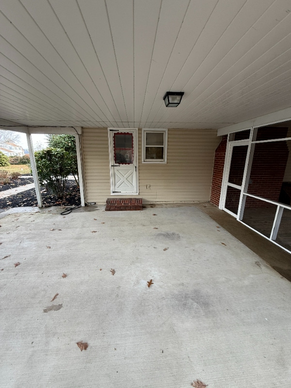 Photo - 98 Lynnhaven Dr