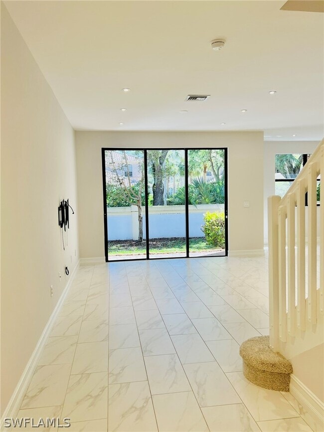 Photo - 7841 Bristol Cir