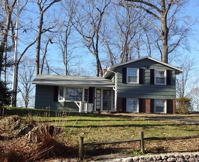 Photo - 39 Oak Ridge Rd House