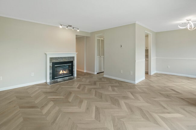 Create your own world - 8632 164th Ave NE Unit 103