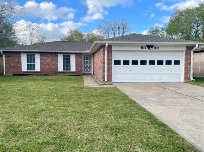 Building Photo - 5030 Valleyview Dr