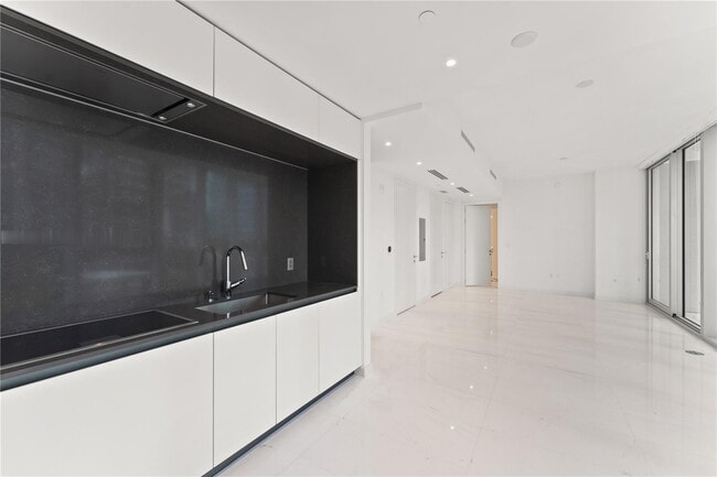 Photo - 300 Biscayne Boulevard Way Unit 1406
