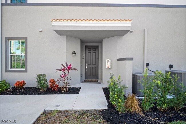 Photo - 12000 Santaluz Dr Unidad 102