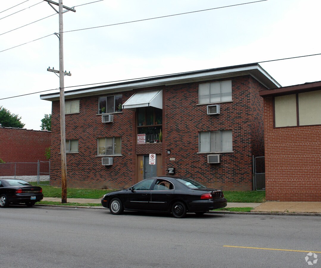 Photo - 4615-4617 Virginia Ave