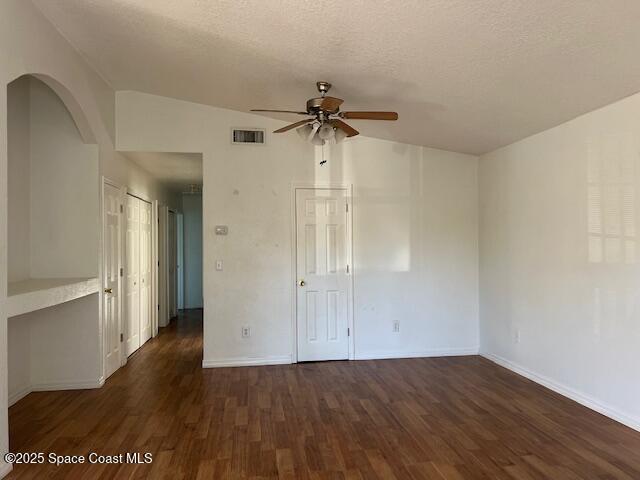 Photo - 4570 Fay Blvd