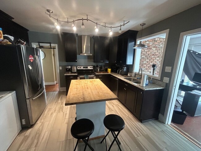 Photo - 4826 Kilbourne Rd