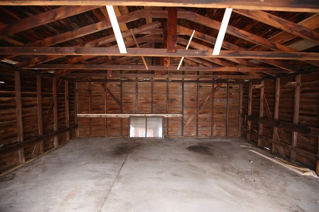 Photo - 17390 Bradford Ave