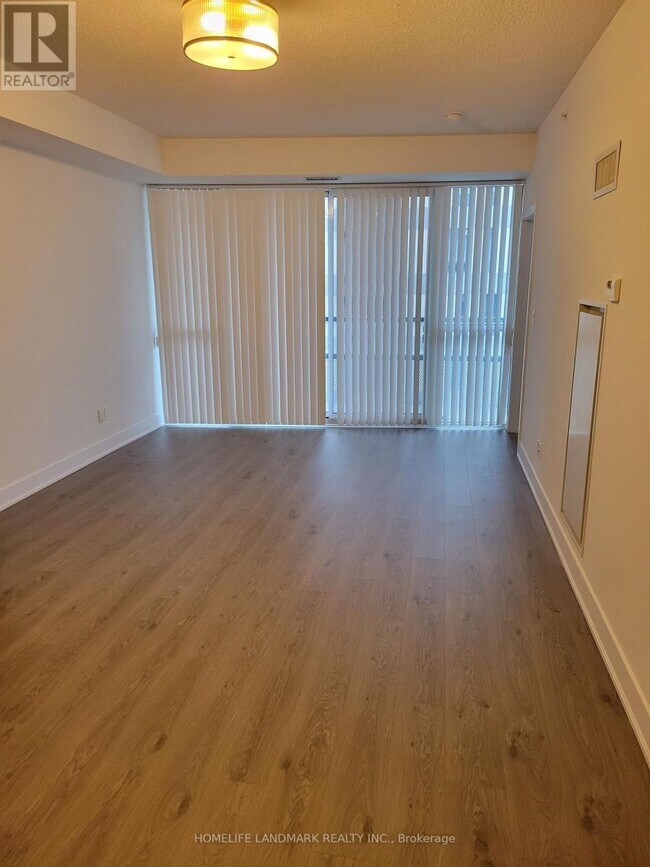 Photo - 99 The Donway W Unit 1002