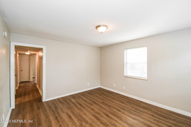 Photo - 6418 Ballejo Ct N