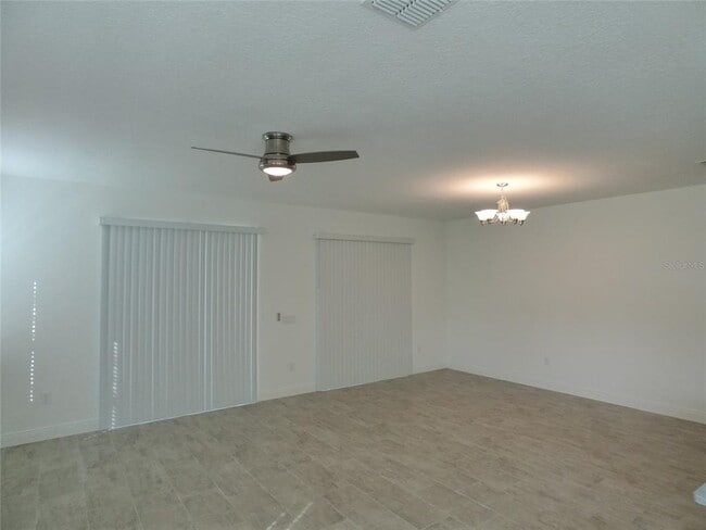 Photo - 1403 Broad Wing Ln