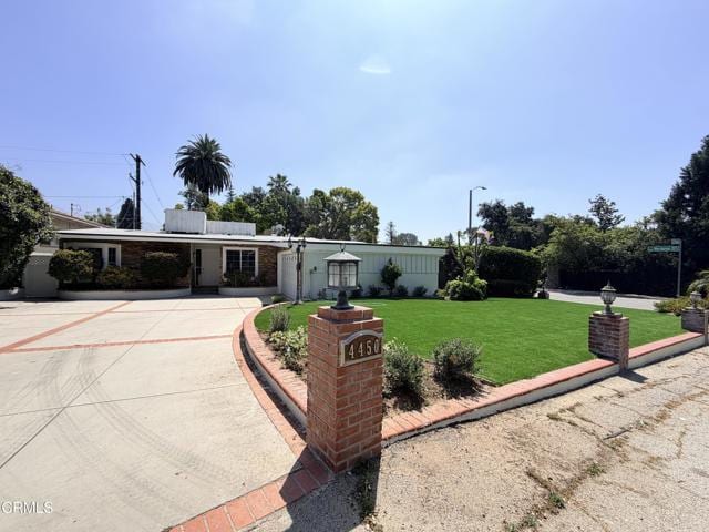 Building Photo - 4450 St Francis Pl