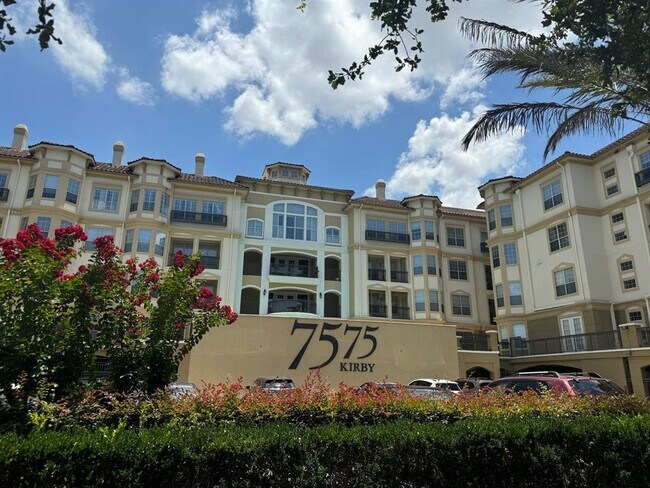 Photo - 7575 Kirby Dr Condo Unit 2422