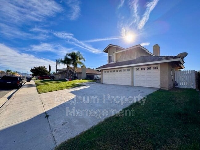 Photo - 24473 St Thomas Ave