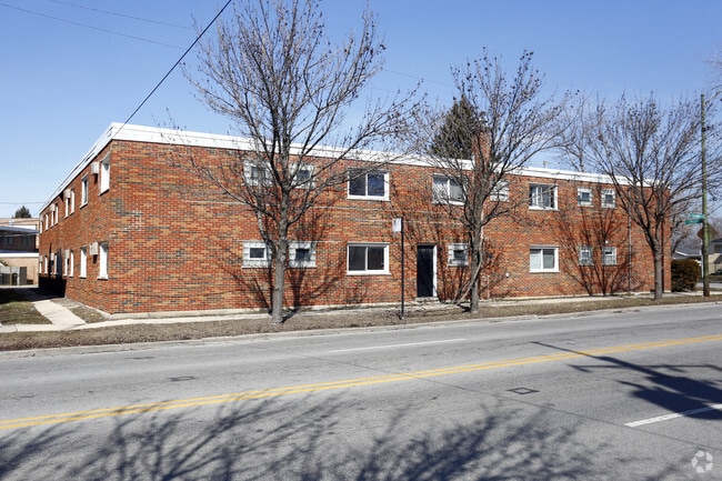 Photo - 7806-7812 S Troy