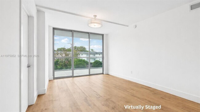 Photo - 13800 Highland Dr Unit 202